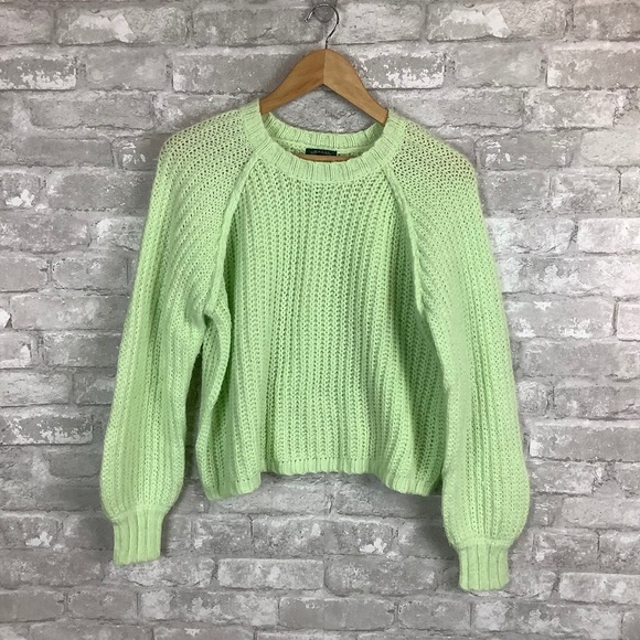 Wild Fable Pastel Green Cozy Cropped Sweater - Picture 3 of 10